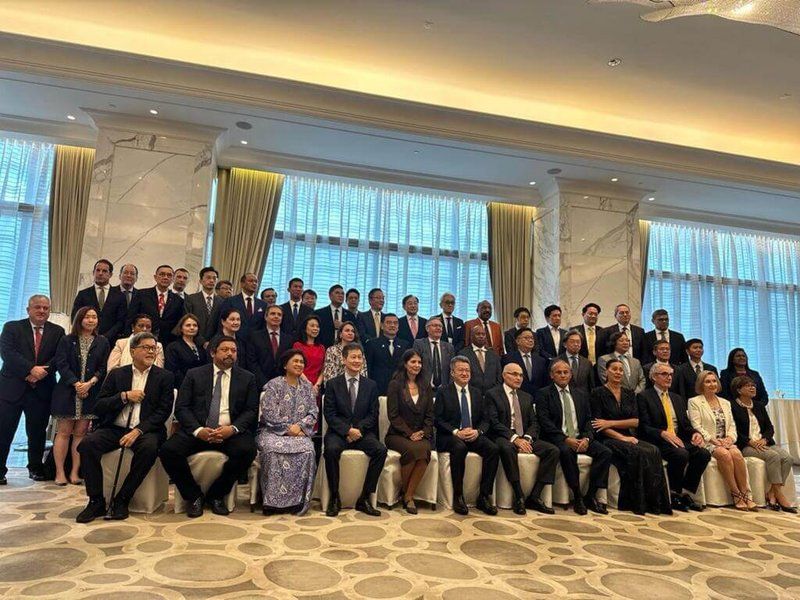 APEC企業諮詢委員會（ABAC）今年第一次會議在馬來西亞舉行，圖為與會代表合影。（APEC台灣ABAC代表團提供）中央社記者黃自強吉隆坡傳真  113年2月15日