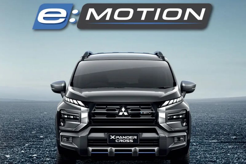 三菱汽車表示這套全新開發的e:MOTION複合動力系統，源自PHEV插電式複合動...