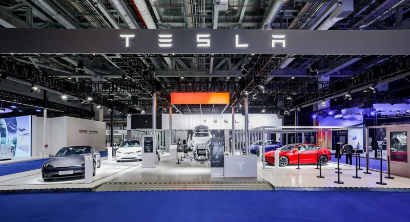 特斯拉決定暫緩在製造工法力求突破，再次證明該公司因應銷量和利潤下滑、全球電動汽車需求疲軟。 圖／Tesla