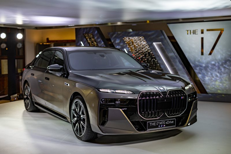 全新BMW i7 M70 xDrvie豪華純電性能旗艦。 圖／BMW汎德提供