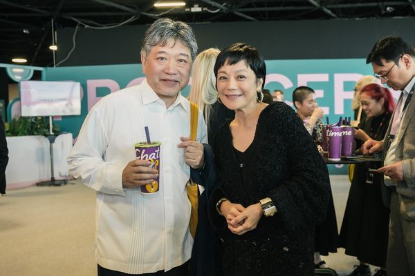 台灣「菜市場神物」登坎城影展！國際影人盛讚　是枝裕和也喝珍奶