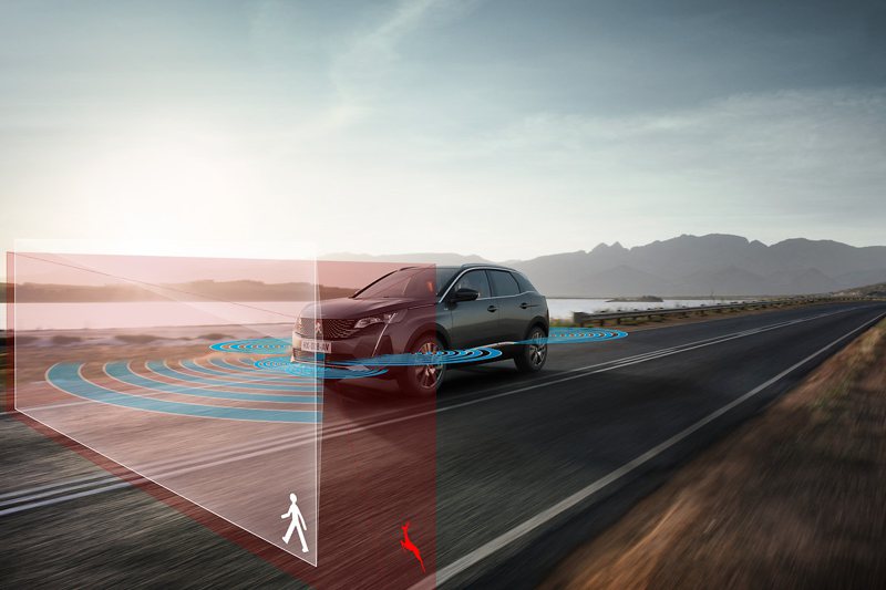 為減少減少車禍傷亡，美國要求2029年所有新車配備AEB自動緊急煞車系統。 摘自Peugeot