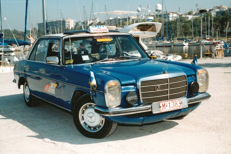 希臘計程車司機Gregorios Sachinidis的240D。 圖／Mercedes-Benz