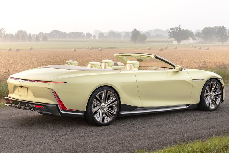 重溫過往的美好年代，Cadillac 純手工打造 Sollei Concept 概念敞篷車！