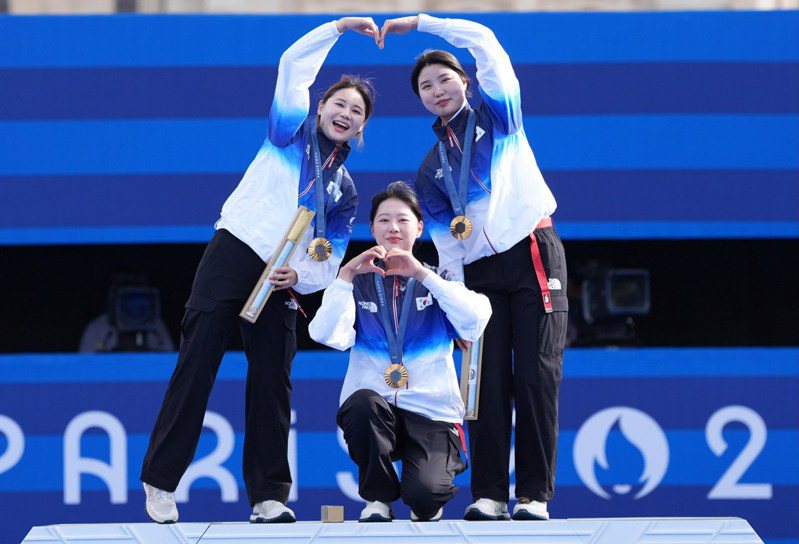 南韓射箭女團完成10連霸不敗傳說。 新華社