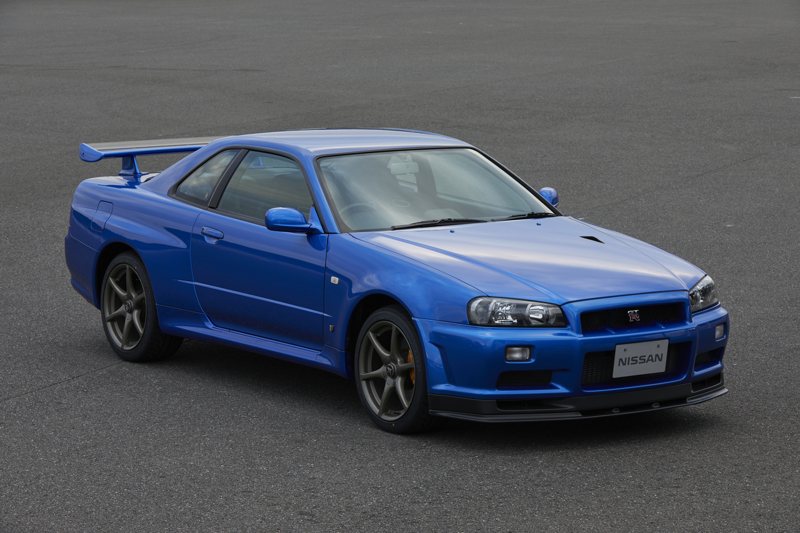 Nissan Skyline GT-R(BNR34)繼續使用RB26引擎而不是V6。 圖／Nissan