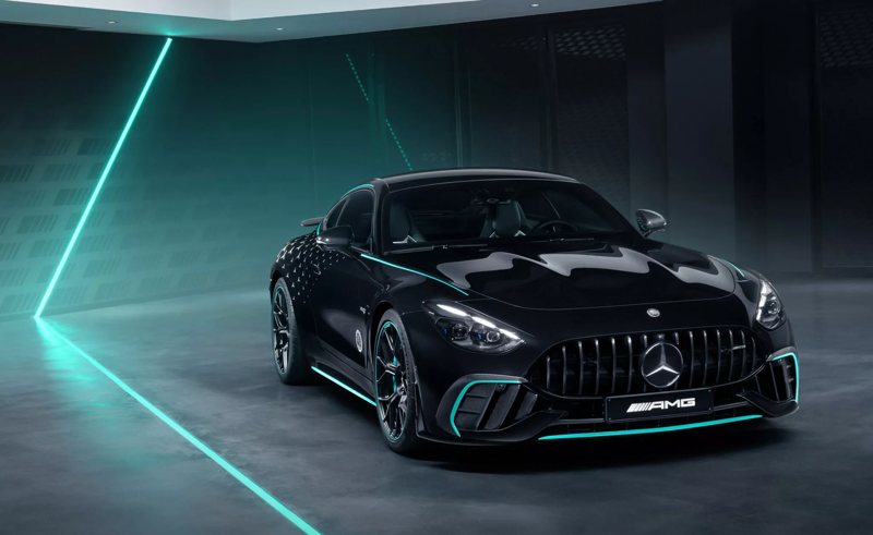 Mercedes-AMG GT 63 PRO 4MATIC+ Motorsport Collectors Edition。 圖／Mercedes-benz