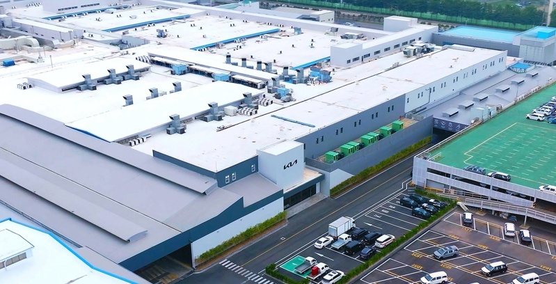 Kia開啟全面電動化世代，首座電動車專屬工廠Kia EVO光明工廠（Gwangmyeong EVO Plant）正式啟用。 圖／森那美起亞提供