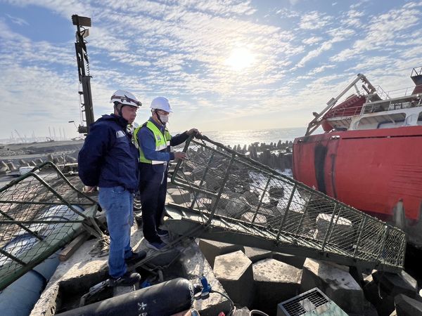 保險業看台灣海域危險性高必須從嚴管理　擱淺油輪因天冷抽油慢