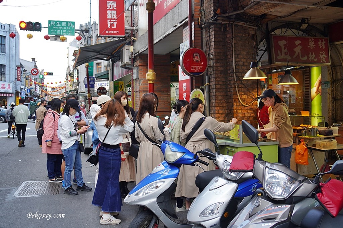 年貨大街順路吃！永樂市場10家網推美食：郭董也愛油飯、百年雞捲、爆料潤餅