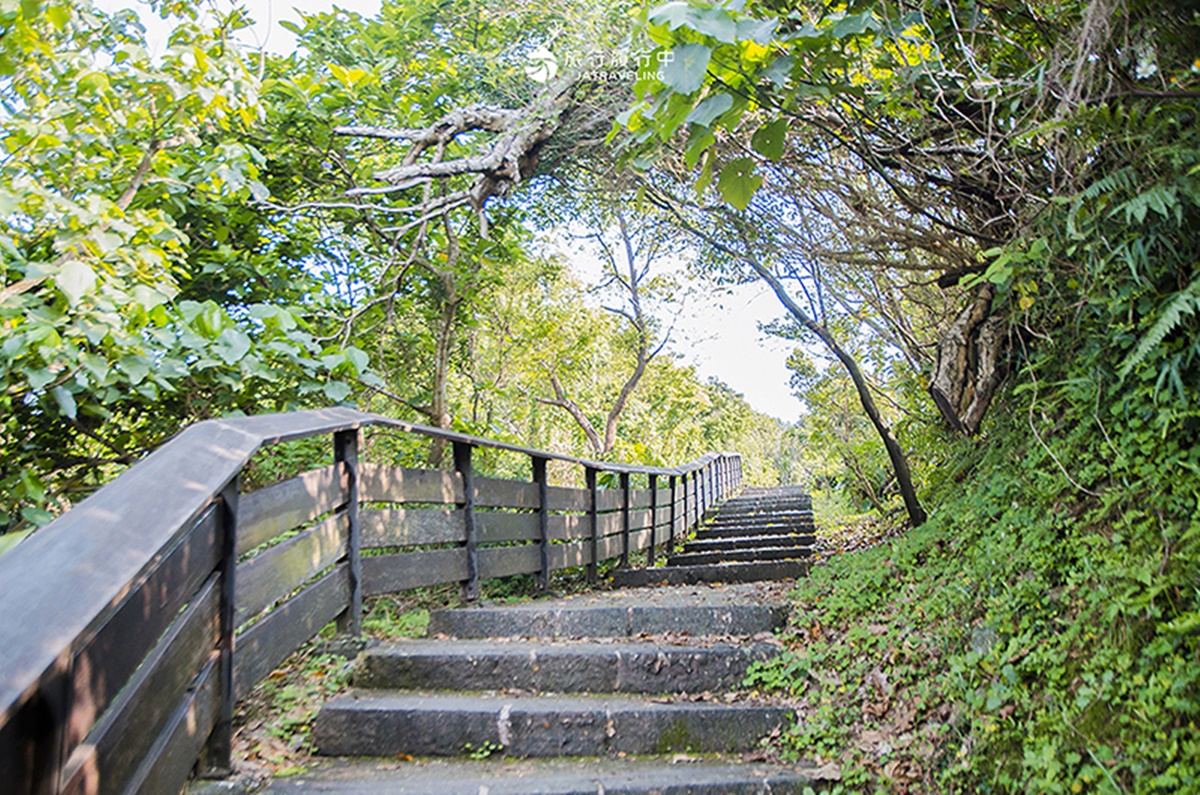 宜蘭蘇澳景點推薦Top23：隱藏版藍寶石海灣、夜光海底車道、全球最大純金媽祖