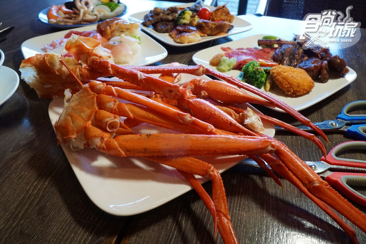 北海道美食祭開吃！「豪華海鮮船、松葉蟹」吃到飽，揪團開吃享最高８折