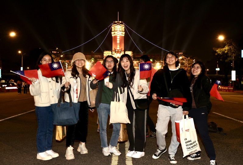 雲多元旦曙光恐撲空 今明水氣多 周日晚間不排除冷氣團報到