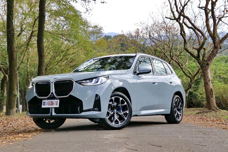 BMW X3。 記者陳威任／攝影