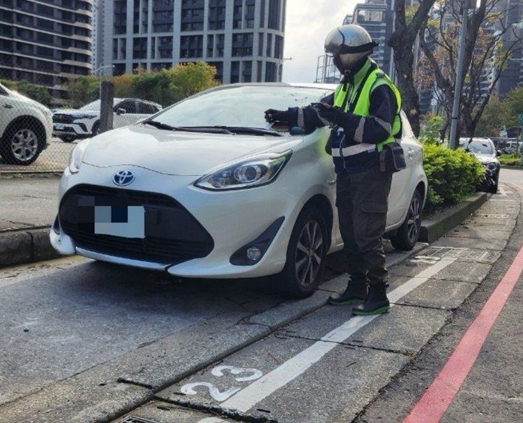 1月25日起至2月2日 春節9天連假新北路邊汽、機車停車格暫停收費