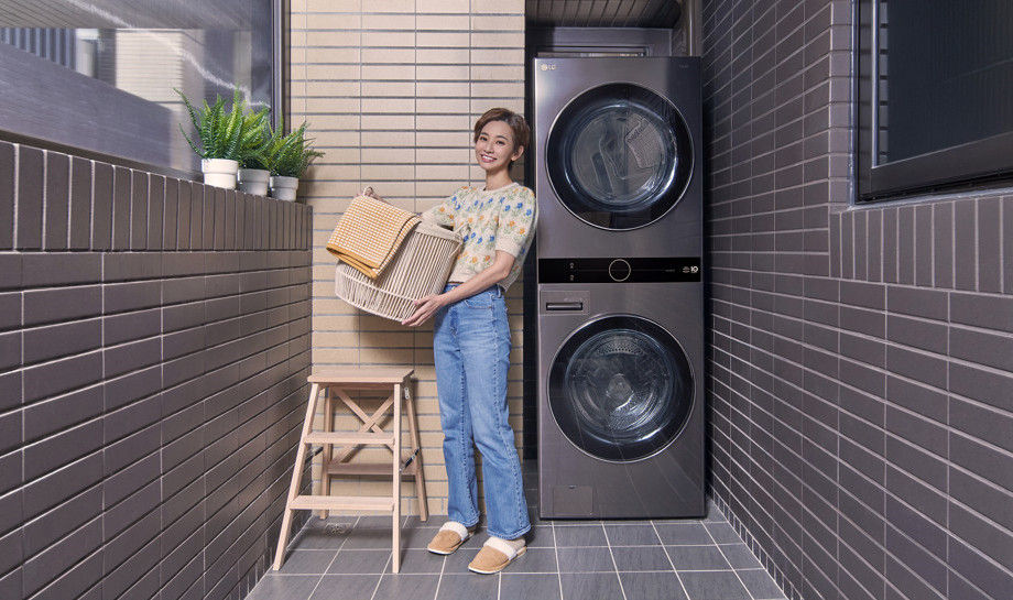 家事就讓專業的來！斜槓媽咪愛上「LG WashTower™ AI智控洗乾衣機」集美型與智慧於一身