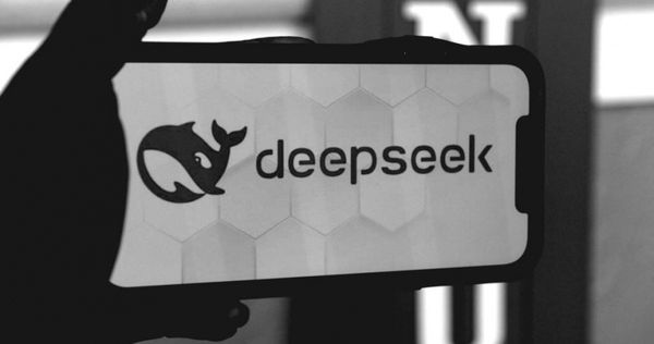 拿搞怪對聯測試！他曝DeepSeek「贏過其他AI」：中文能力真的不錯