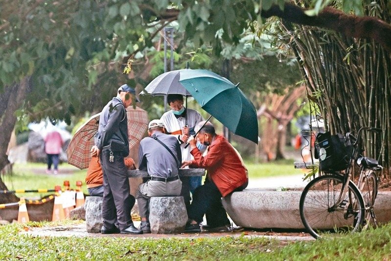 預計到2060年，台灣的老年人口比例將超過四成。 聯合報系資料庫