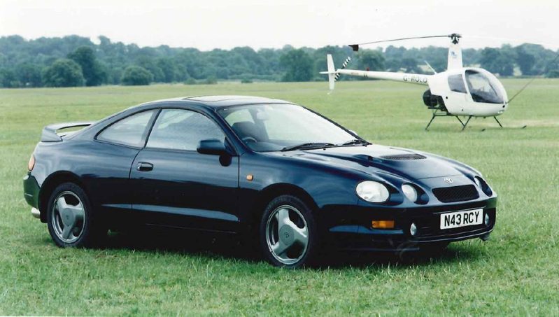 豐田Celica GT四（1994  -  1999）。