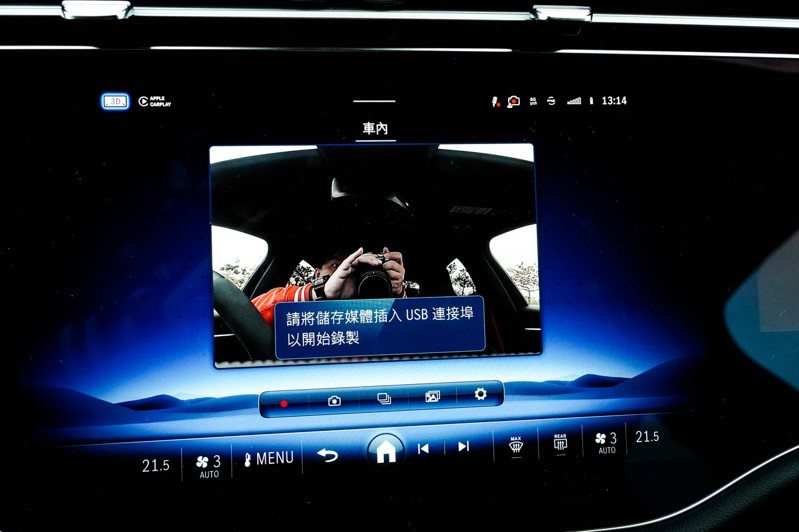 中控的車內視訊鏡頭也可錄製畫面。 記者趙駿宏／攝影