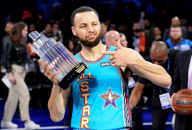 NBA／柯瑞奪明星賽MVP 厄文、裏拉德皆服氣