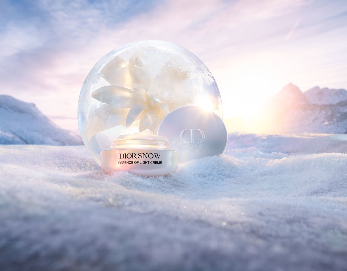 【DIOR 迪奧】2025年【迪奧雪晶靈極淨透白系列】 首款5QD《迪奧雪晶靈極亮光採輕凝霜》全新升級 配方革新《迪奧雪晶靈潤色隔離妝前乳》 極效保濕X防護進階X完美打底 /