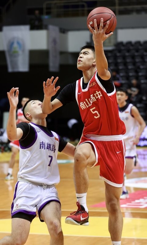 HBL衛冕軍南山險勝南湖  8強首戰開胡