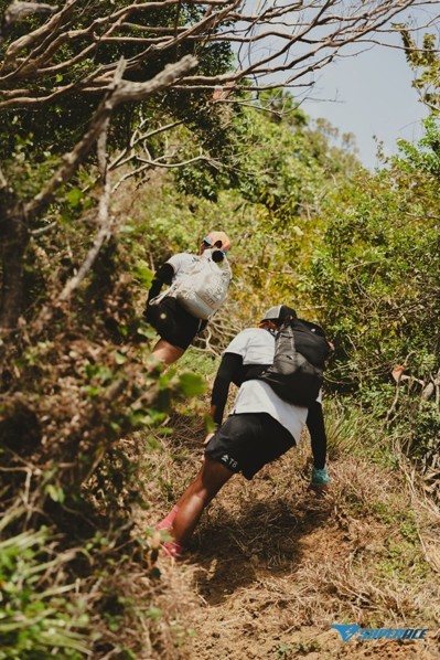 徵服最南小百岳「大山母山」，在高海拔山徑挑戰極限。（SUPERACE提供）