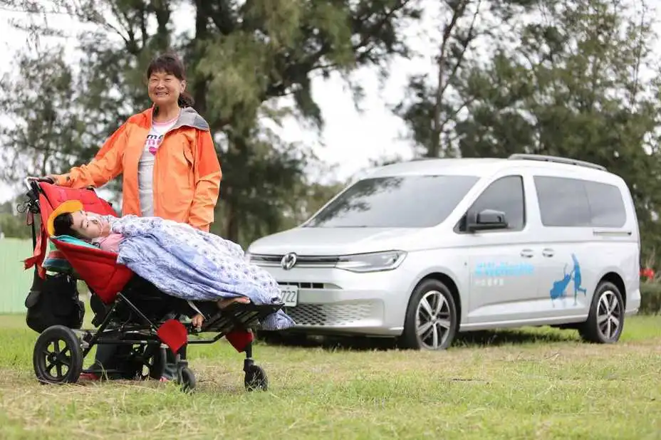 《VW LaVanLife玩賽樂園》福斯商旅與LAVA台灣鐵人攜手打造三鐵嘉年華！Amarok移動DJ車登場