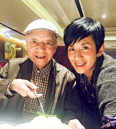 「六合彩之父」93歲離世！　女兒吳君如沉痛證實：最愛的父親走了